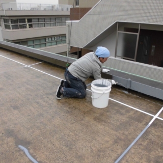 【東京都大田区　賃貸マンション　屋上防水塗装工事】